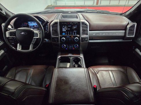Used 2017 Ford F250 Platinum image 7