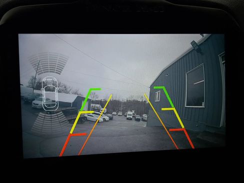 Used 2017 Jeep Renegade Sport w/ Power & Air Group image 31