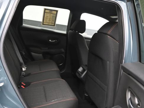 Used 2024 Honda HR-V Sport image 12