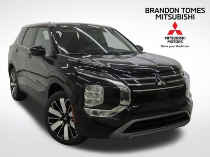 New 2025 Mitsubishi Outlander SE
