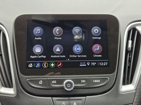 Used 2024 Chevrolet Malibu LT FWD image 11