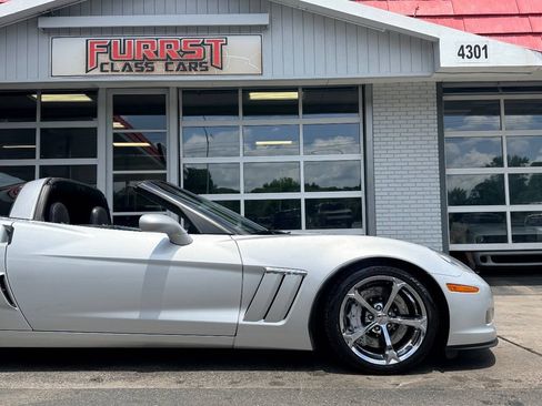 Used 2010 Chevrolet Corvette Grand Sport w/ Preferred Equipment Group RWD image 16