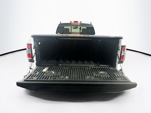 Used 2023 Nissan Frontier SV w/ SV Convenience Package image 29