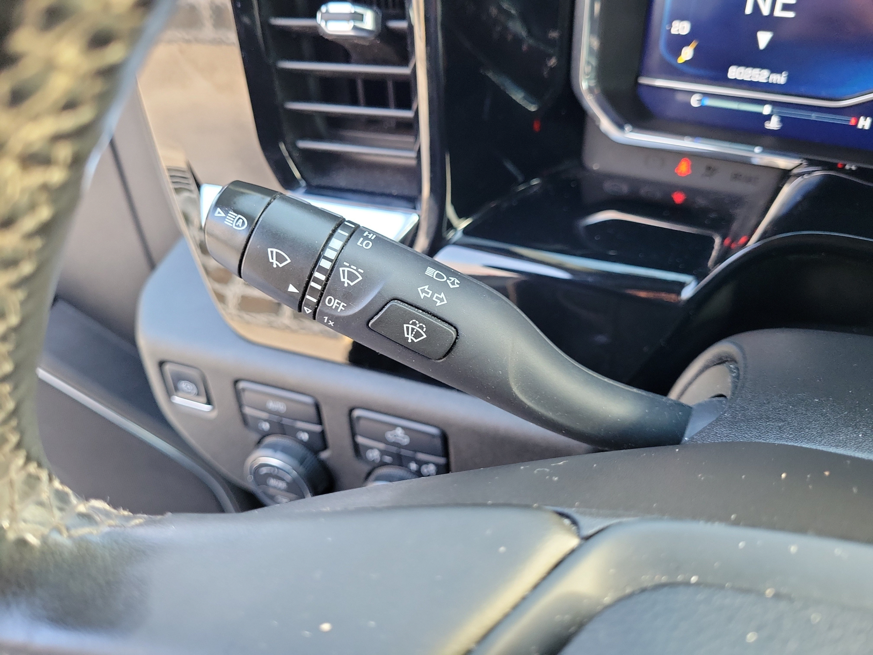 Used 2024 Chevrolet Silverado 1500 RST AWD/4WD image 17