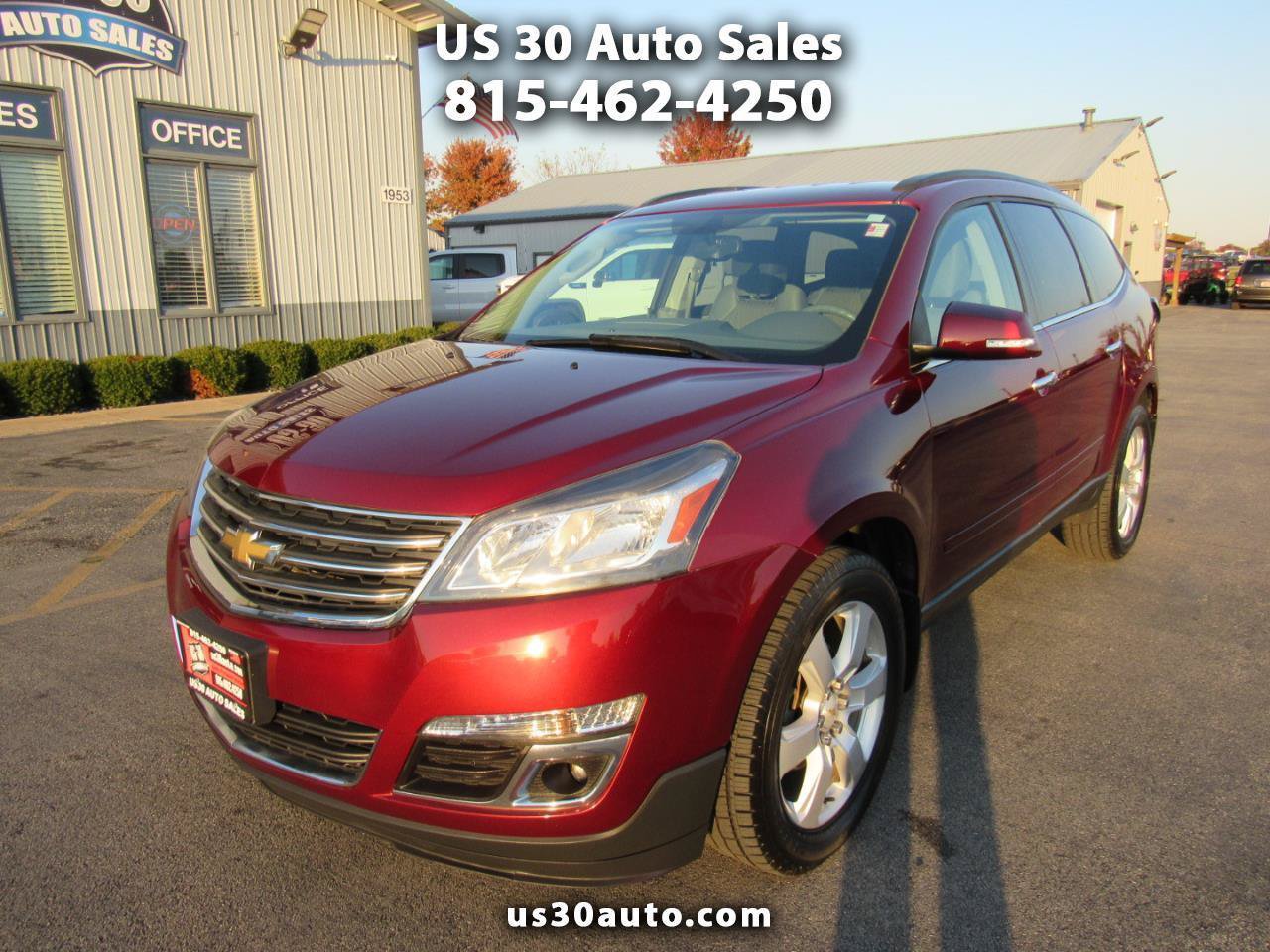 Used 2017 Chevrolet Traverse LT w/ Style and Technology Package AWD/4WD image 1