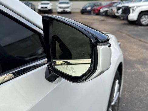 Used 2022 Lexus ES 300h Ultra Luxury w/ Accessory Package 2 FWD image 45