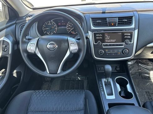 Used 2016 Nissan Altima 2.5 S w/ Power Driver Seat Package FWD image 18