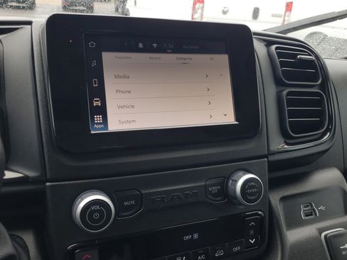 Used 2025 RAM ProMaster 2500 w/ Cold Weather Group image 13