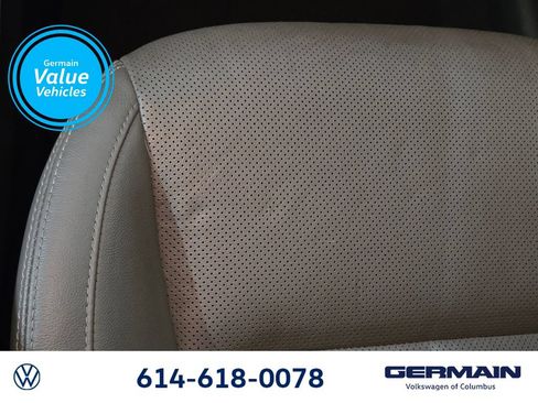 Used 2017 Hyundai Santa Fe Limited AWD/4WD image 25