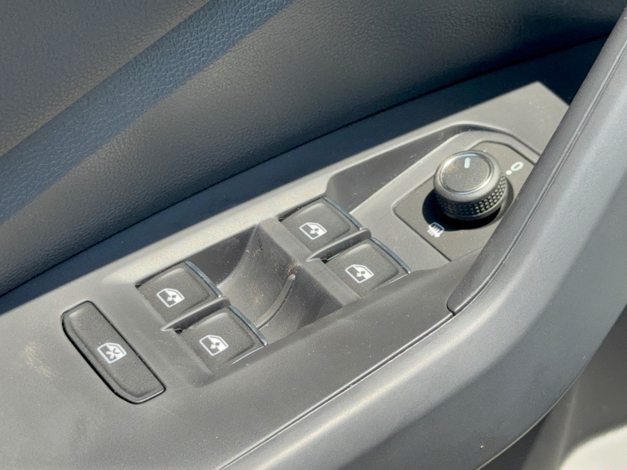 New 2027 Volkswagen Jetta Sport FWD image 15