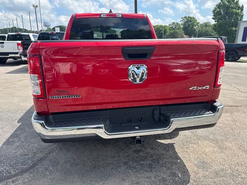 Used 2023 RAM 1500 Big Horn AWD/4WD image 4