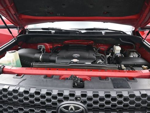 Used 2019 Toyota Tundra SR5 image 34