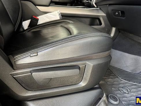 Used 2023 RAM 3500 Big Horn w/ Level 1 Equipment Group image 20