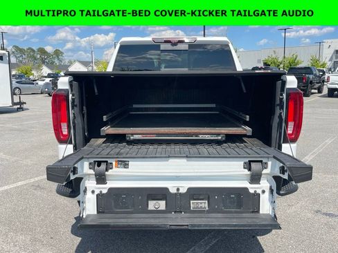 Used 2021 GMC Sierra 1500 AT4 w/ AT4 Premium Package AWD/4WD image 2