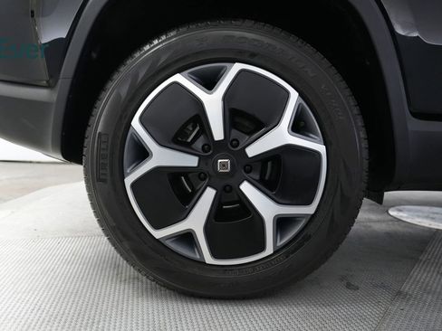 Used 2024 Rivian R1S Adventure AWD/4WD image 20