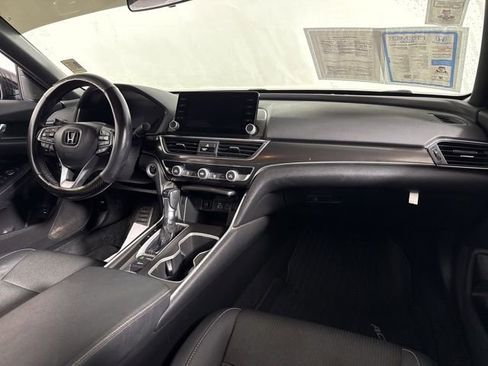 Used 2021 Honda Accord Sport image 17
