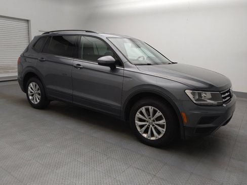 Used 2018 Volkswagen Tiguan S FWD image 11