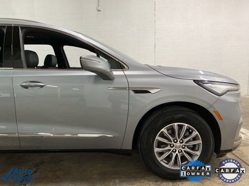 Used 2024 Buick Enclave Premium image 90
