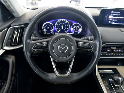 Certified 2024 MAZDA CX-90 Plug-In Hybrid w/ Premium Pkg AWD/4WD image 18