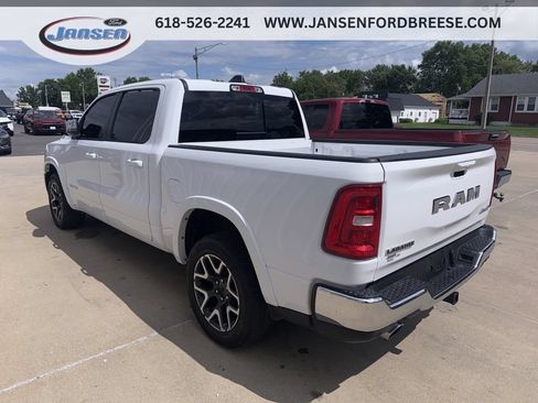 Used 2025 RAM 1500 Laramie AWD/4WD image 4
