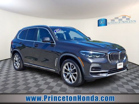 Used 2021 BMW X5 xDrive40i w/ Convenience Package AWD/4WD image 1