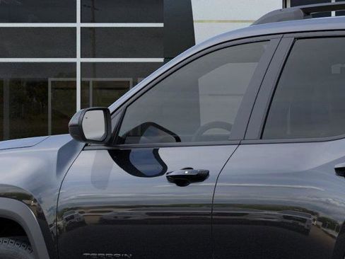 New 2026 GMC Terrain Elevation image 12