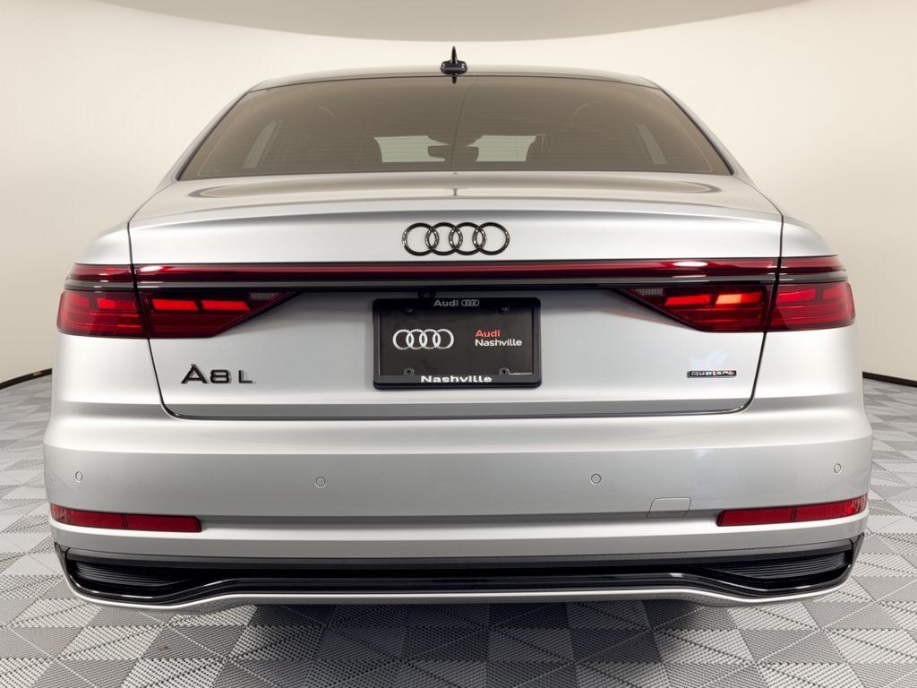 Used 2022 Audi A8 L 3.0T w/ Executive Package AWD/4WD image 11