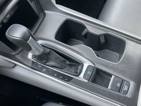 Used 2019 Honda Accord LX image 8