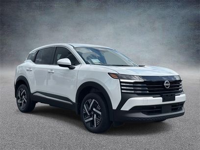 New 2025 Nissan Kicks SV