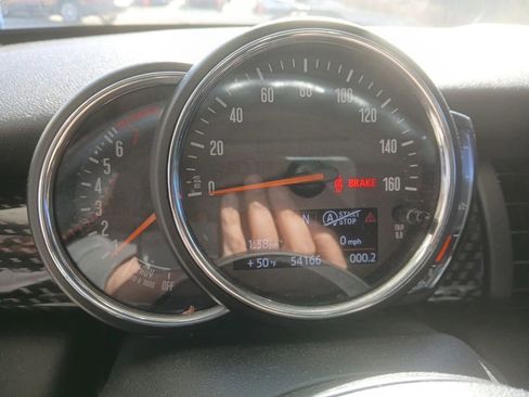 Used 2019 MINI Cooper S image 2