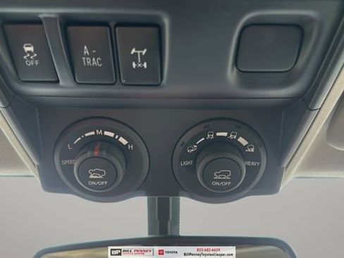 Used 2019 Toyota 4Runner TRD Off-Road Premium image 24