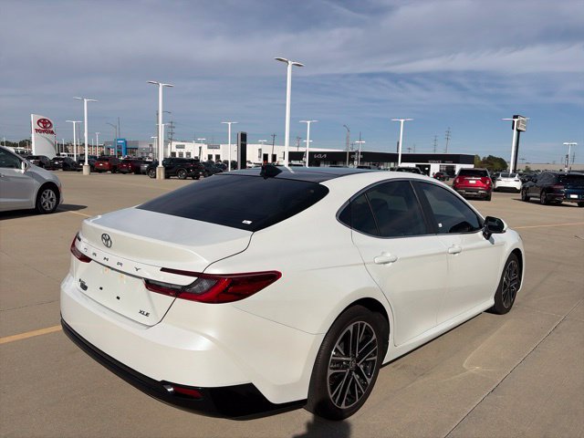 Used 2026 Toyota Camry XLE w/ Premium Package FWD image 7