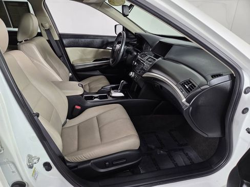 Used 2015 Honda Crosstour EX-L image 30