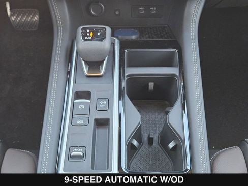 New 2026 Nissan Pathfinder Platinum image 25