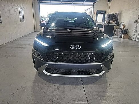Used 2022 Hyundai Kona Limited FWD image 4