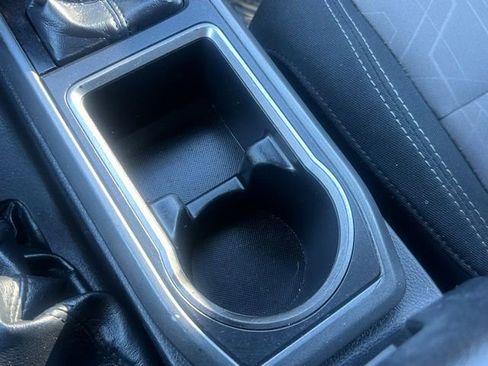 Used 2023 Toyota Tacoma TRD Sport image 33