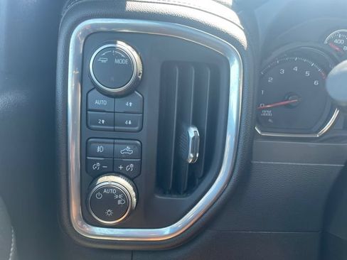 Used 2022 Chevrolet Silverado 1500 LT Trail Boss w/ Bed Protection Package AWD/4WD image 17