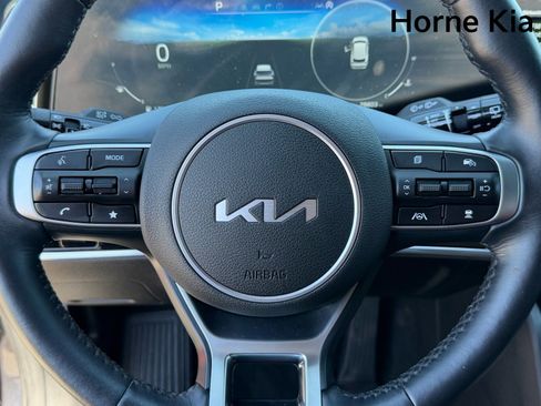 Certified 2024 Kia Sportage SX AWD/4WD image 32