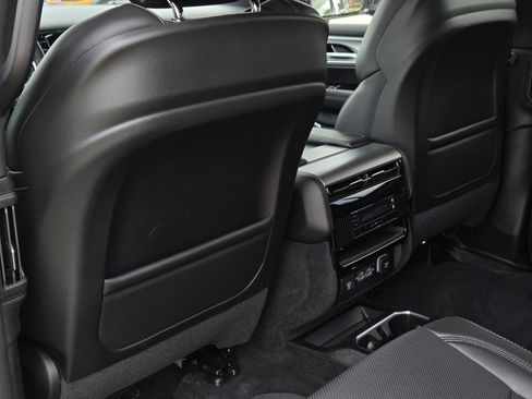 New 2026 Jeep Grand Wagoneer L 4WD image 21