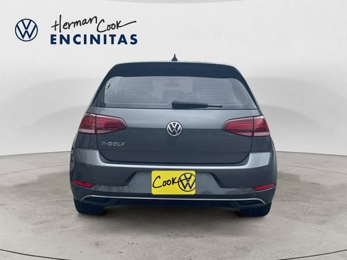 Used 2019 Volkswagen e-Golf SE w/ Driver Assistance Package image 4