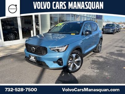 Used 2025 Volvo XC40 B5 Plus