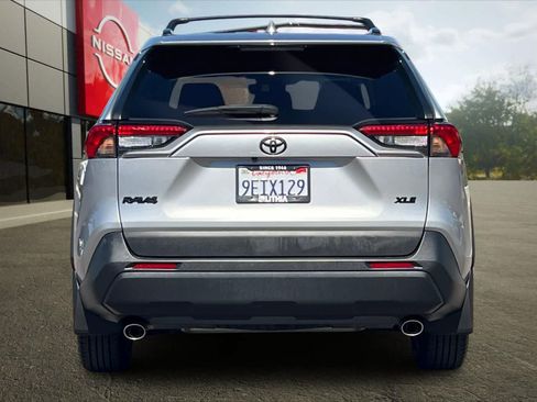 Used 2023 Toyota RAV4 XLE FWD image 8
