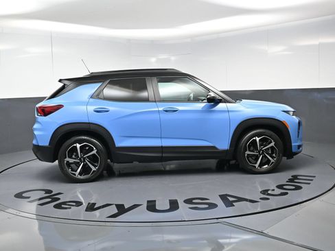Used 2023 Chevrolet TrailBlazer RS w/ Sun and Liftgate Package FWD image 10