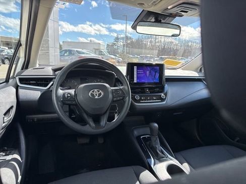 Used 2023 Toyota Corolla LE image 26