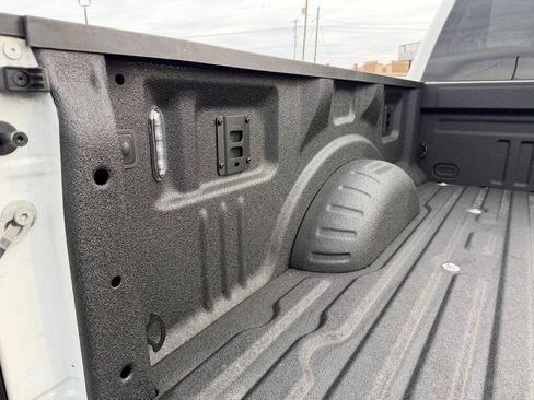 Used 2025 Ford F350 Platinum w/ FX4 Off-Road Package AWD/4WD image 49