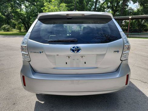 Used 2012 Toyota Prius V Three FWD image 6