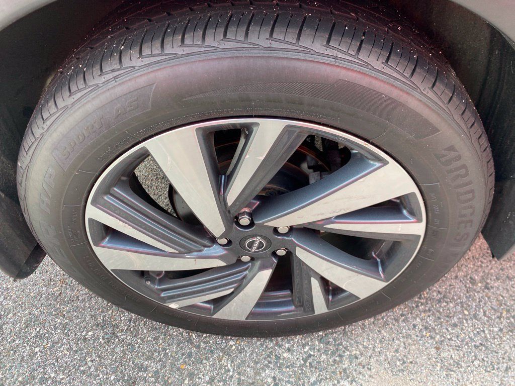 Used 2024 Nissan Murano SL AWD/4WD image 14