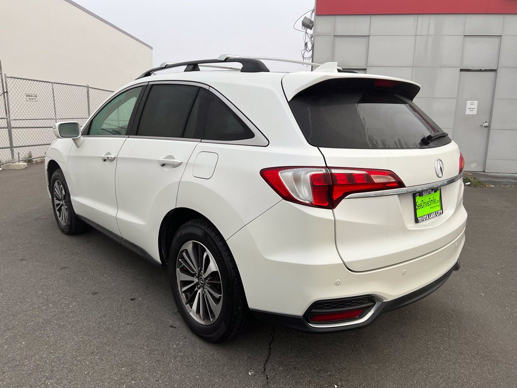 Used 2017 Acura RDX w/ Advance Package AWD/4WD image 4