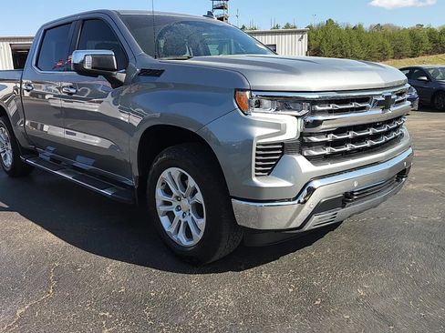 Used 2023 Chevrolet Silverado 1500 LTZ image 12