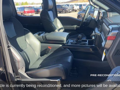 Used 2025 Ford F150 Raptor AWD/4WD image 13
